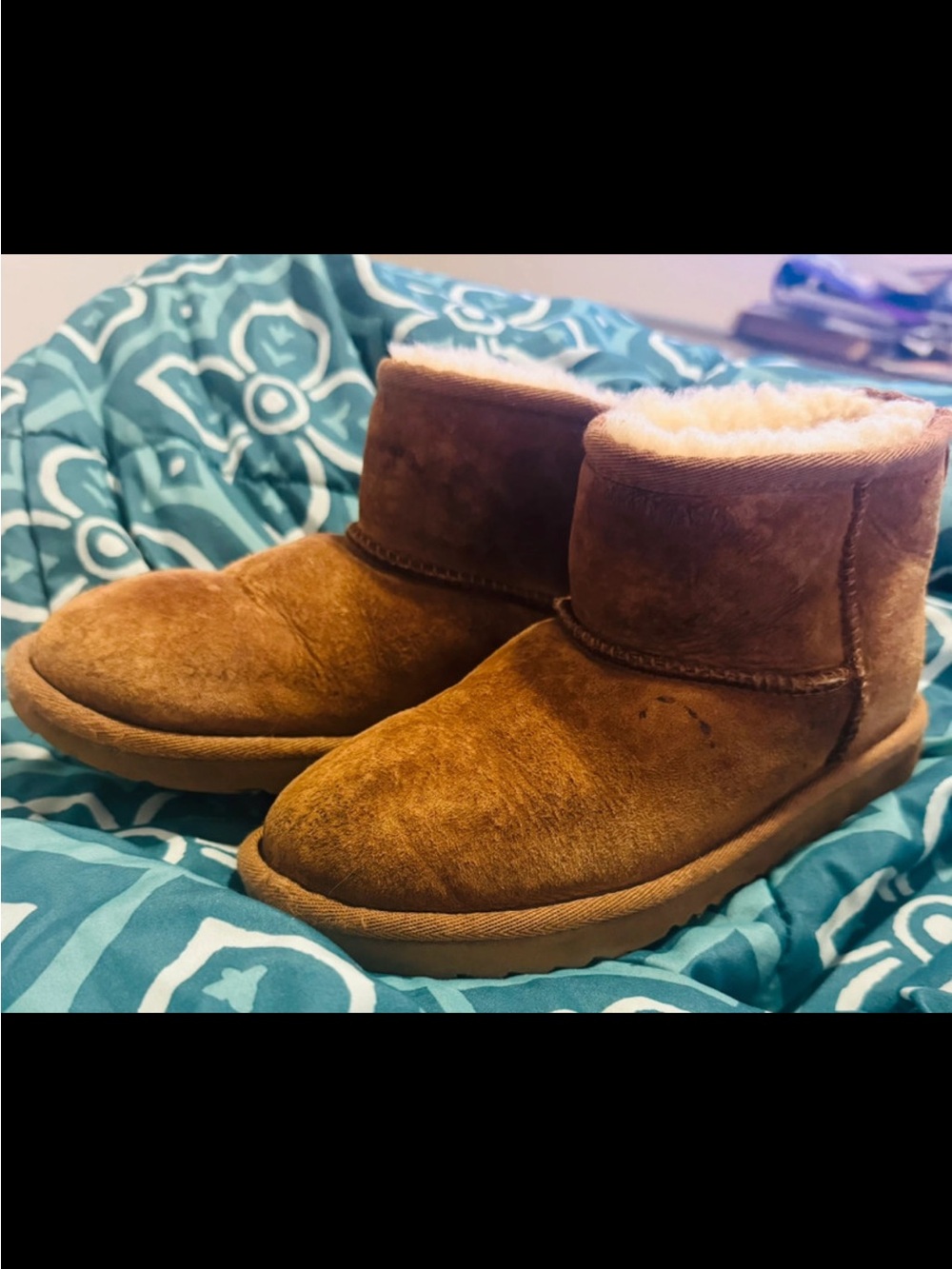 UGG Kids Chestnut Suede Shearling Booties